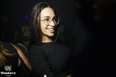 Party Bild aus dem Weekend Club Berlin vom 15.11.2024